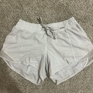 Lululemon Hotty Hot Athletic Shorts 2” Size 4